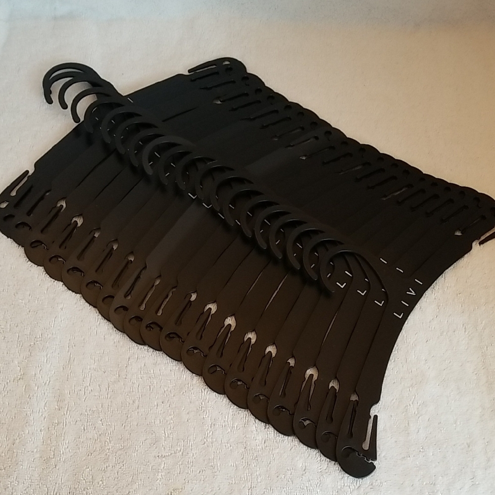 20 Bra Hangers